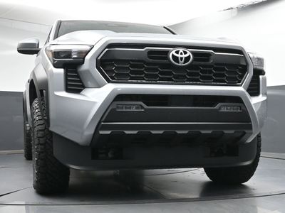 2025 Toyota Tacoma i-FORCE MAX TRD Off-Road i-FORCE MAX Truck Double Cab — photo 18 view