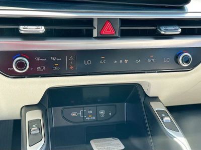 2026 Kia Sorento — photo 16 view