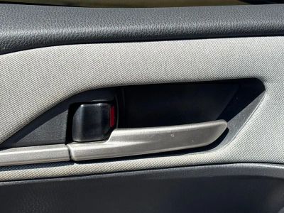2025 Toyota Camry — photo 10 view