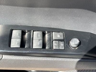2025 Toyota Camry — photo 9 view