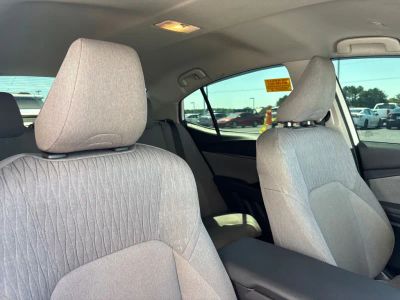 2025 Toyota Camry — photo 19 view