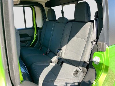 2026 Jeep Gladiator — photo 23 view