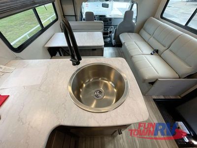 2025 Gulf Stream RV Yellowstone Class C - Photo 12