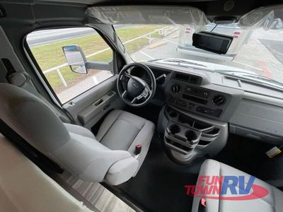 2025 Gulf Stream RV Yellowstone Class C - Photo 21