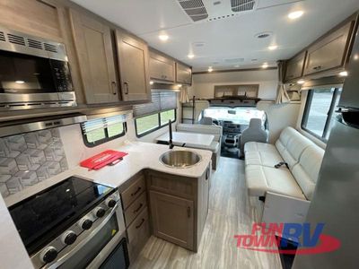 2025 Gulf Stream RV Yellowstone Class C - Photo 10