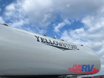 2025 Gulf Stream RV Yellowstone Class C - Photo 3