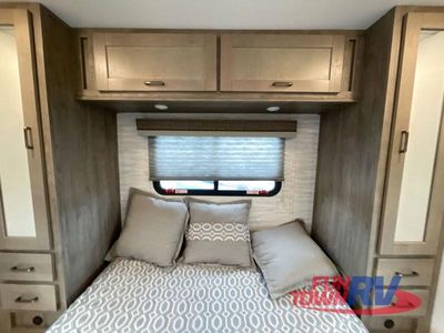 2025 Gulf Stream RV Yellowstone Class C - Photo 27