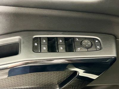 2024 Nissan Pathfinder — photo 14 view