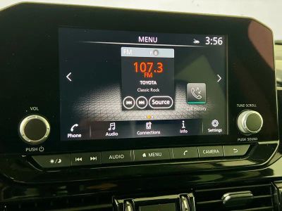 2024 Nissan Pathfinder — photo 24 view