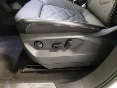 2025 Volkswagen Atlas - Photo 14