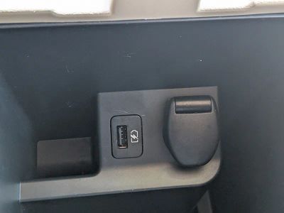 2020 Nissan Rogue — photo 32 view