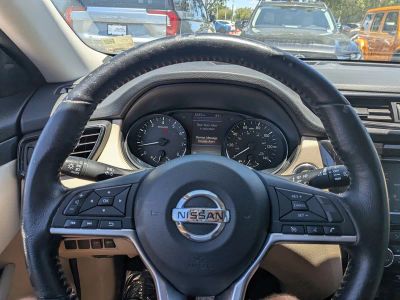 2020 Nissan Rogue — photo 26 view