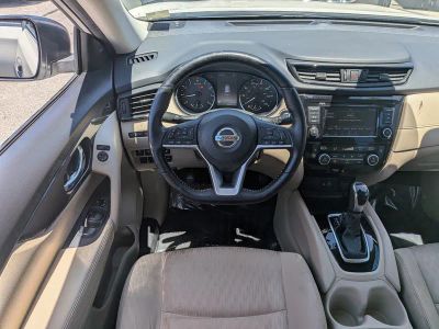 2020 Nissan Rogue — photo 17 view