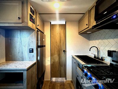 2026 Sunset Park RV Sun Lite - Photo 4