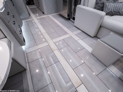 2027 Foretravel Realm Presidential Luxury Villa Bunk (LVB) W/ Spa - Photo 36