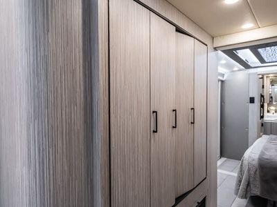 2027 Foretravel Realm Presidential Luxury Villa Bunk (LVB) W/ Spa - Photo 38