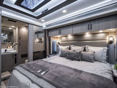 2027 Foretravel Realm Presidential Luxury Villa Bunk (LVB) W/ Spa - Photo 59