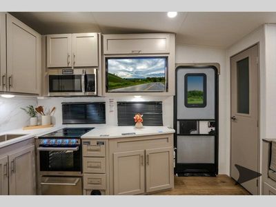 2026 Alliance RV Avenue All-Access - Photo 5