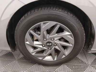 2024 Hyundai Elantra - Photo 10