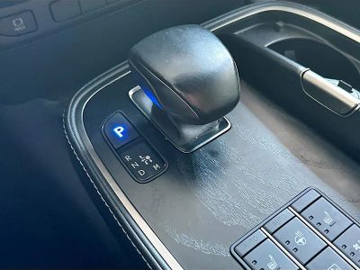 2023 Lexus LS — photo 15 view