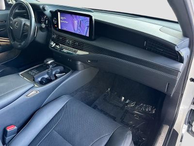 2023 Lexus LS — photo 28 view
