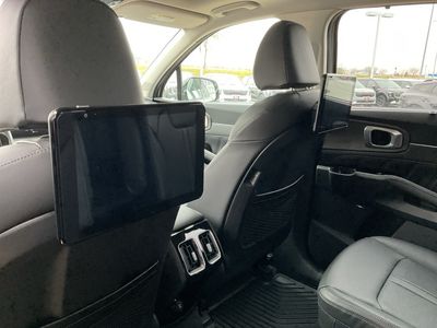 2026 Kia Sorento — photo 10 view