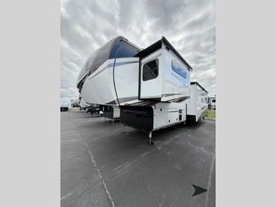 2026 Jayco Pinnacle - Photo 4