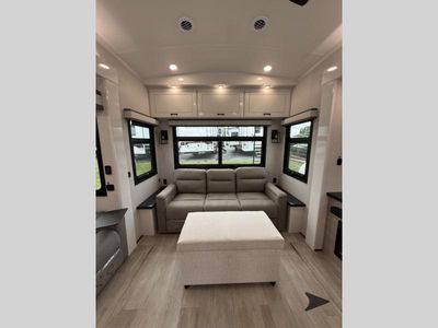 2026 Jayco Pinnacle - Photo 12