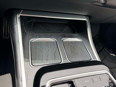 2025 BMW 7 Series - Photo 15
