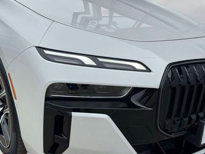 2025 BMW 7 Series - Photo 8