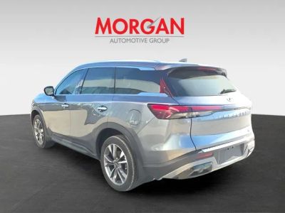2023 INFINITI QX60 — engine compartment view