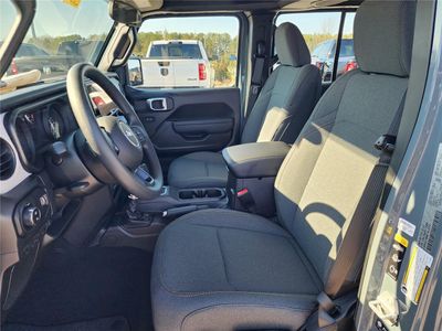 2026 2026 Jeep Gladiator - Photo 11