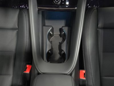 2026 Porsche Macan Electric - Photo 20