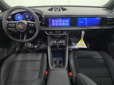 2026 Porsche Macan Electric - Photo 13