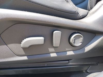 2026 Subaru Outback — photo 25 view