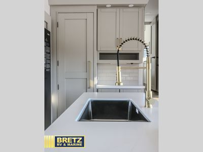 2026 Brinkley Model Z - Photo 18