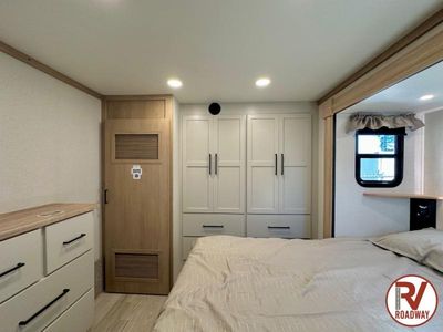 2025 Forest River RV Sandpiper — photo 35 view