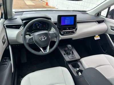 2026 Toyota Corolla Cross - Photo 2