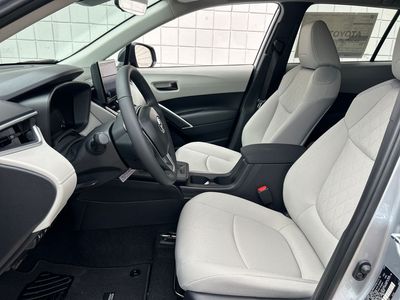 2026 Toyota Corolla Cross - Photo 3