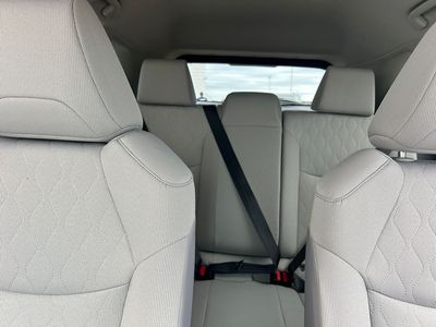 2026 Toyota Corolla Cross - Photo 17