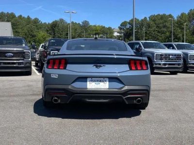 2026 Ford Mustang — photo 15 view