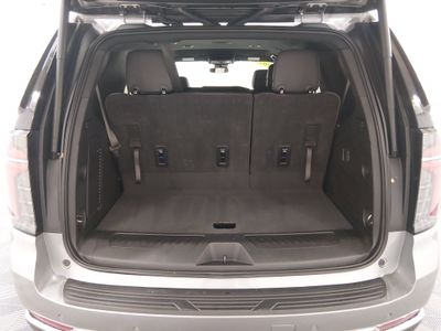 2025 Chevrolet Tahoe - Photo 11