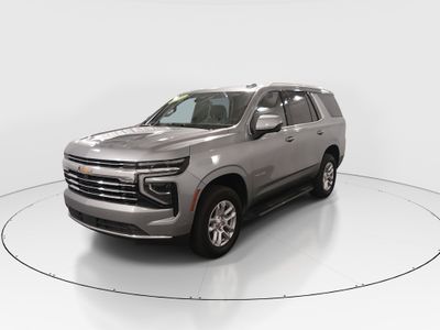 2025 Chevrolet Tahoe - Photo 3