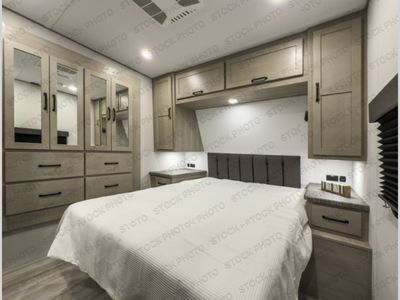 2026 Grand Design Momentum G-Class - Photo 6