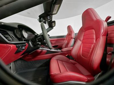 2022 Porsche 911 - Photo 25