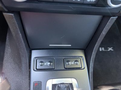 2017 Acura ILX — photo 27 view