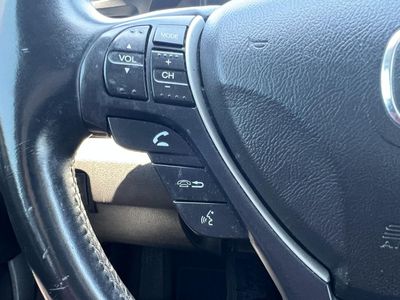 2017 Acura ILX — photo 16 view