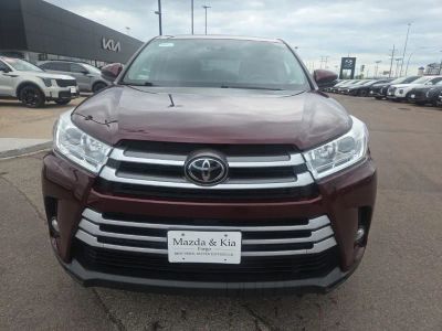2019 Toyota Highlander — side profile view