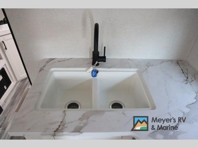 2026 Jayco Jay Flight SLX - Photo 18