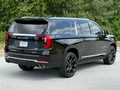 2025 GMC Yukon XL - Photo 20